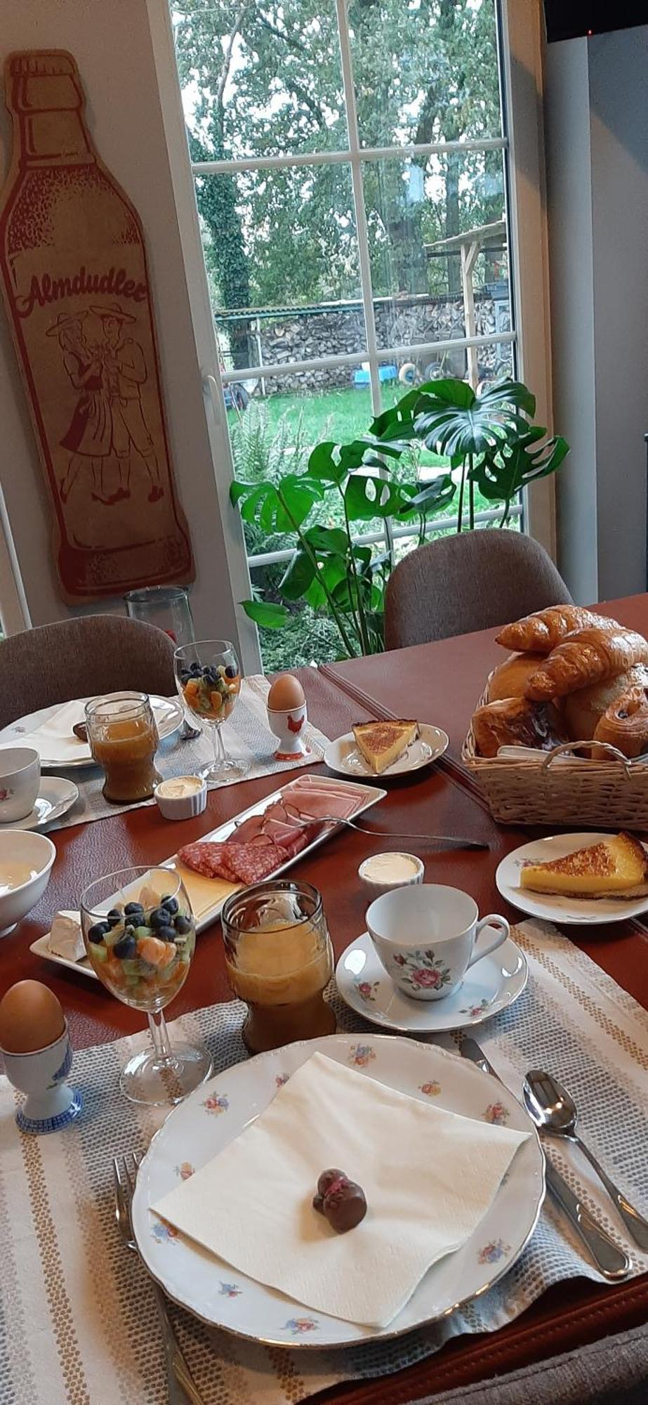 B & B Victors Hof, Met Zwemvijver In Landelijke Setting Lievegem Zewnętrze zdjęcie